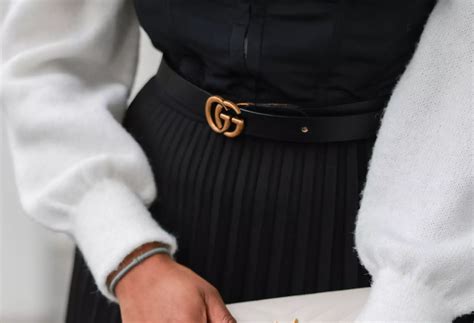 that back tooth watching you buy a gucci belt|15 Best Gucci Belts, According to a Fashion Editor: Gucci GG Belt.